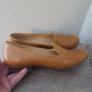 Naturalizer Ellis Soft Leather Saddle Shoe Flats Sz 8.5